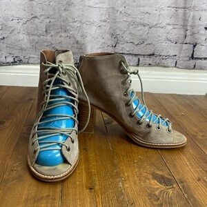 Jeffrey Campbell size 8 Cors lace up open toes heels
